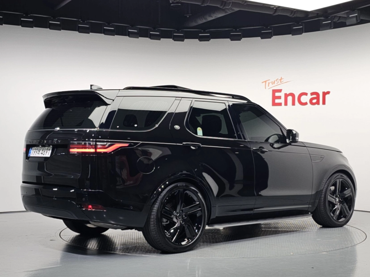 LAND ROVER DISCOVERY 5