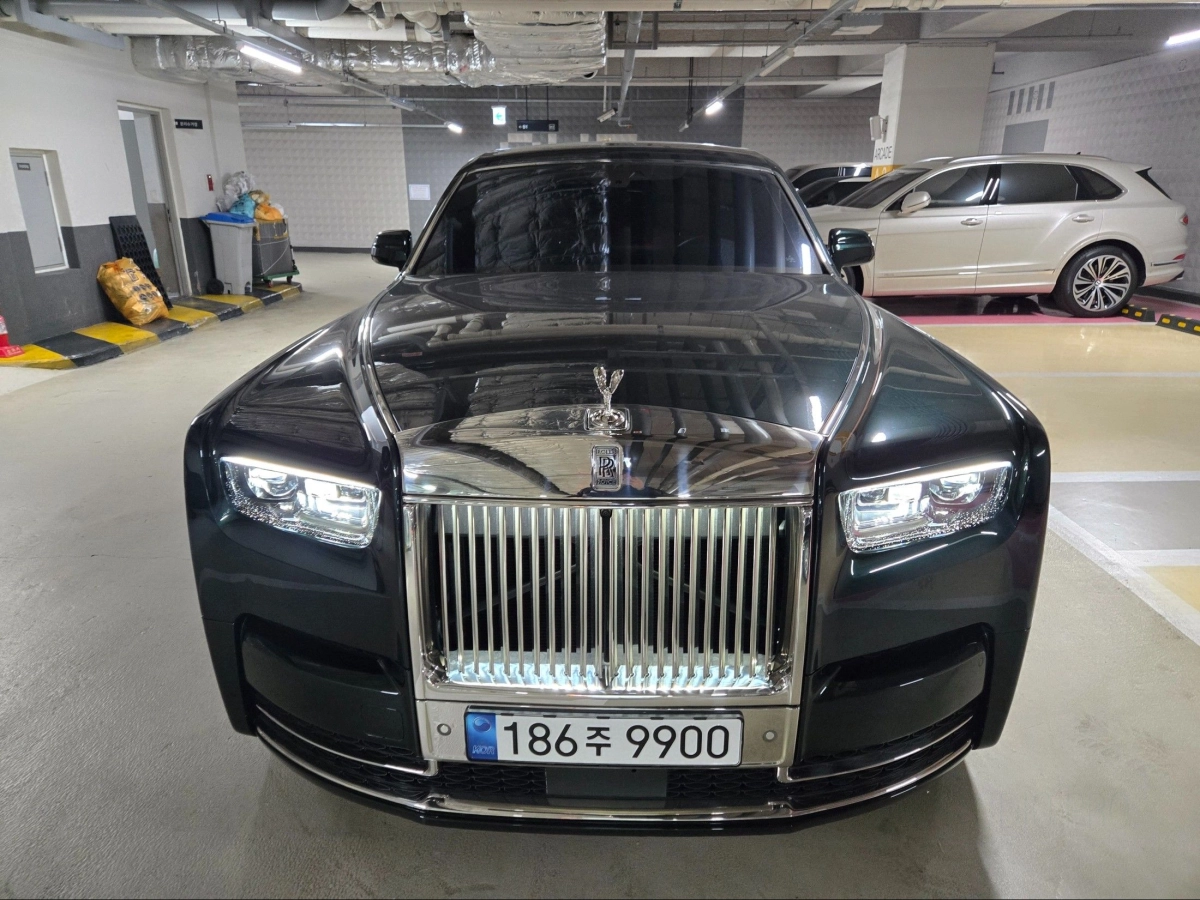 ROLLS ROYCE PHANTOM