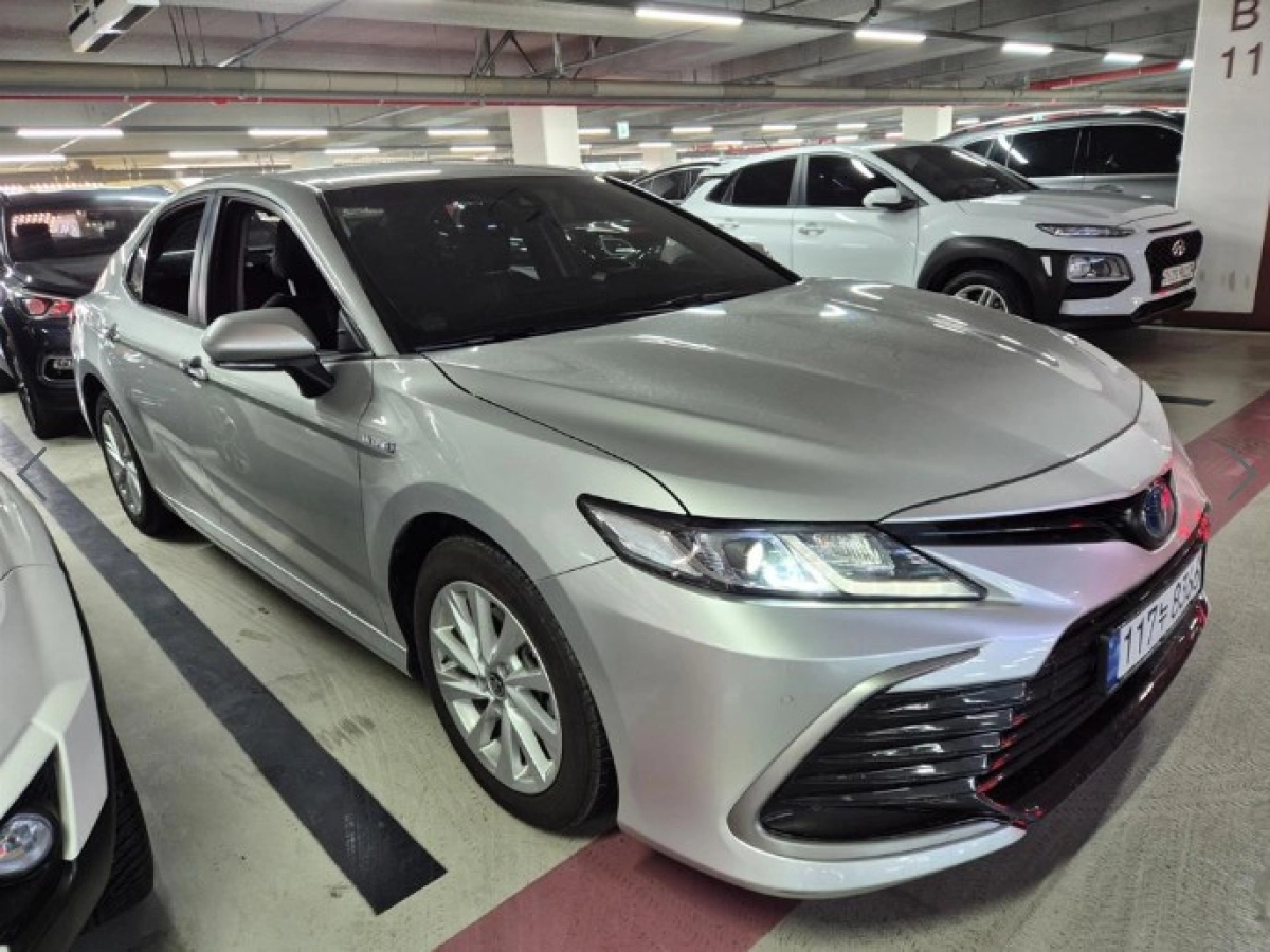 TOYOTA CAMRY XV70  2023