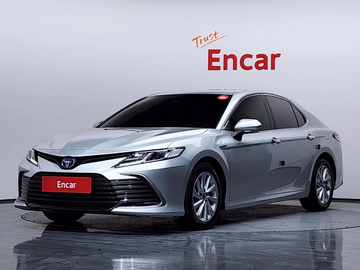 TOYOTA CAMRY XV70  2023