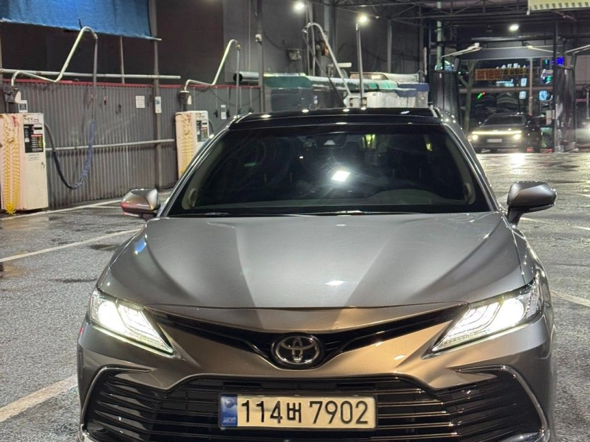 TOYOTA CAMRY XV70  2022