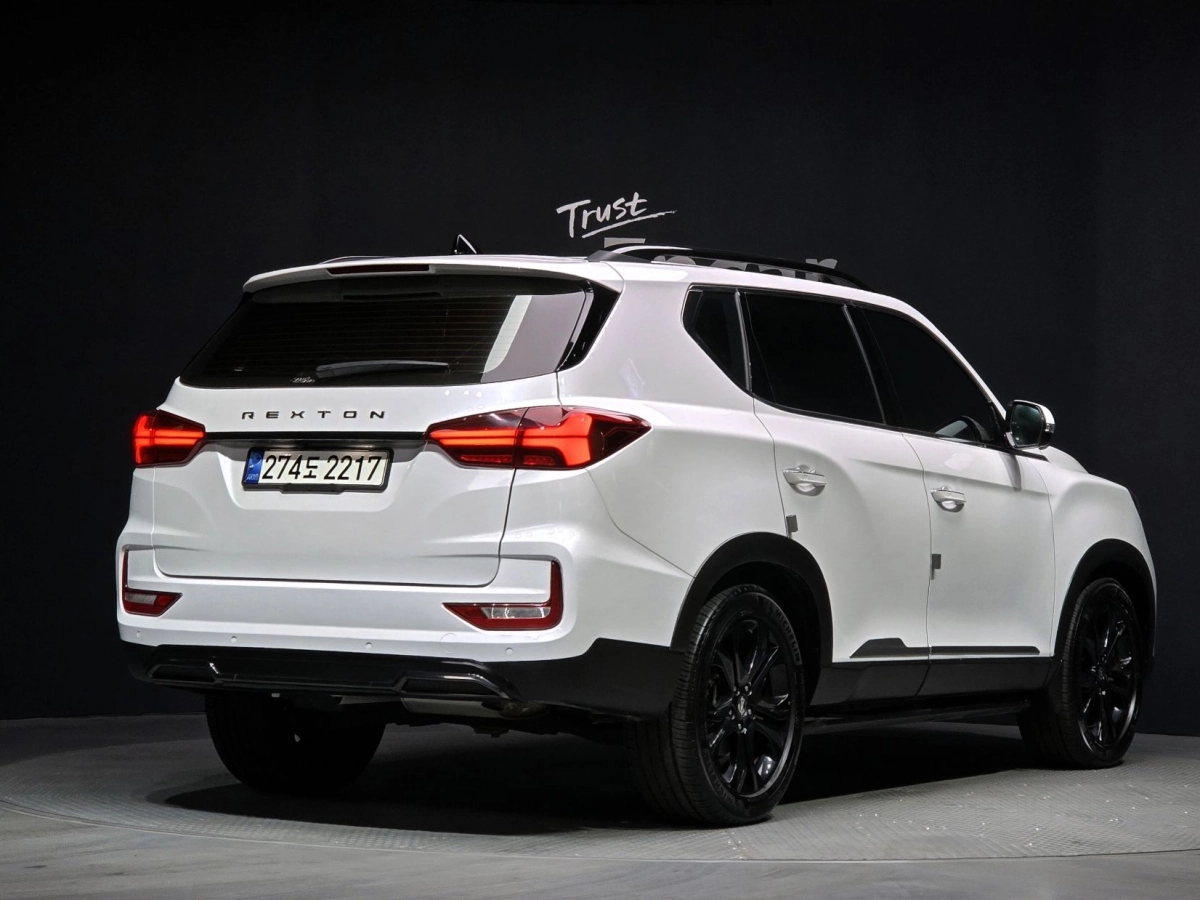 SSANGYONG REXTON