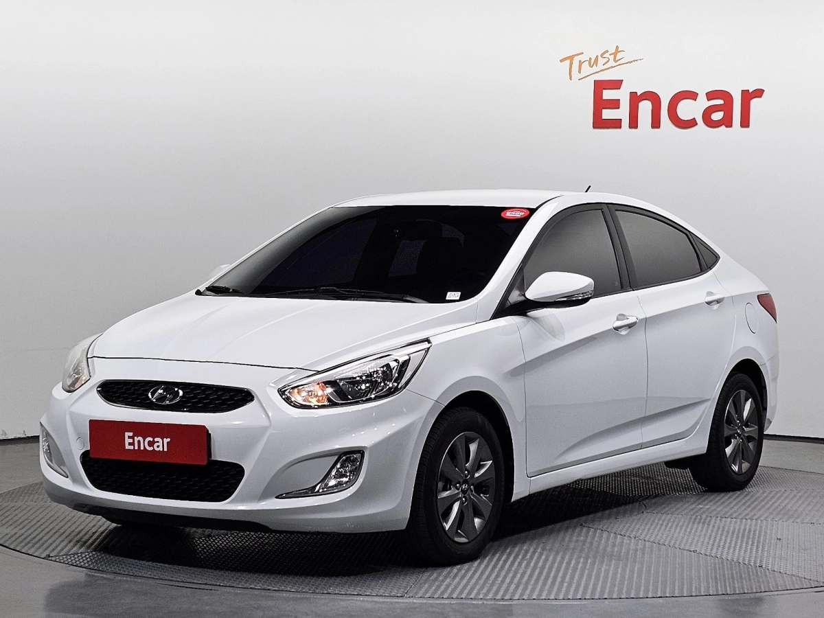 HYUNDAI ACCENT NEW  2019