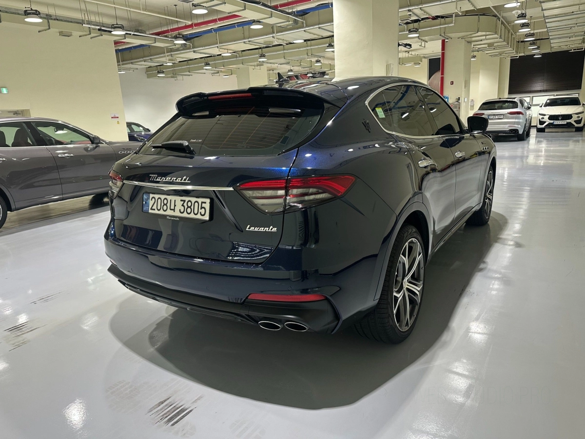 MASERATI LEVANTE