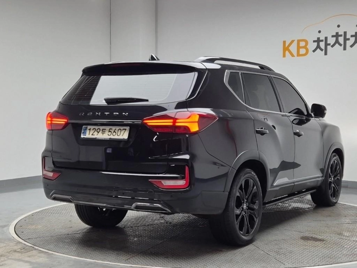 SSANGYONG REXTON