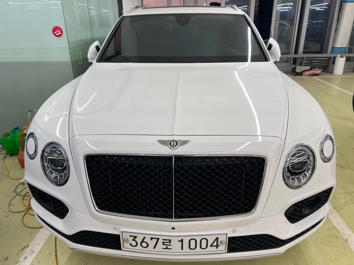 BENTLEY BENTAYGA  2019