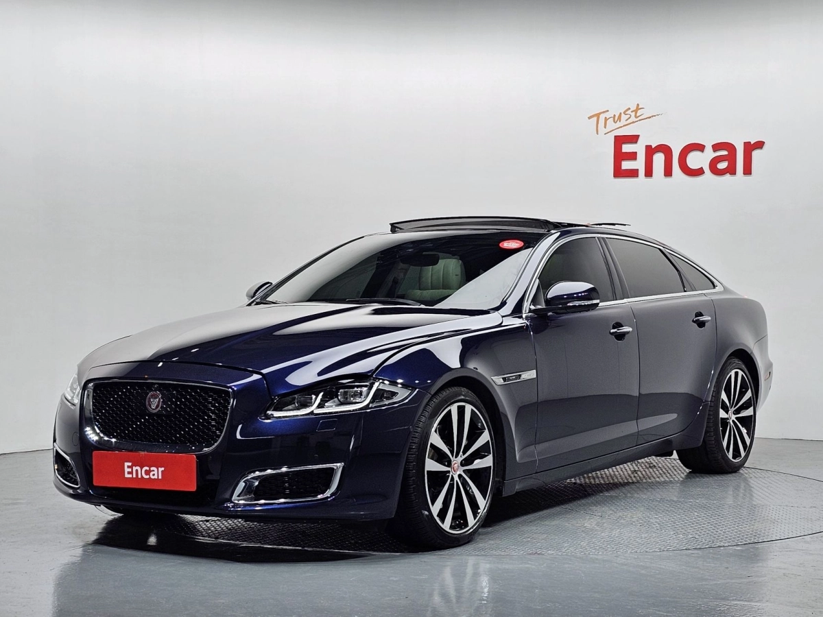 JAGUAR XJ  2019