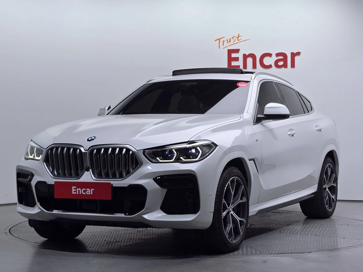 BMW X6 G06