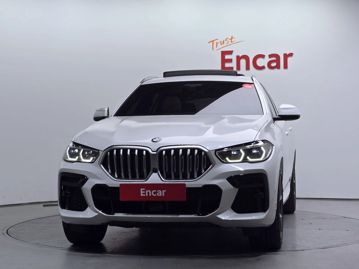 BMW X6 G06