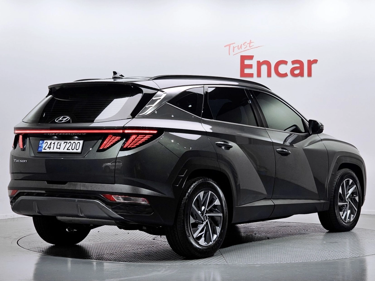 HYUNDAI TUCSON HYBRID NX4