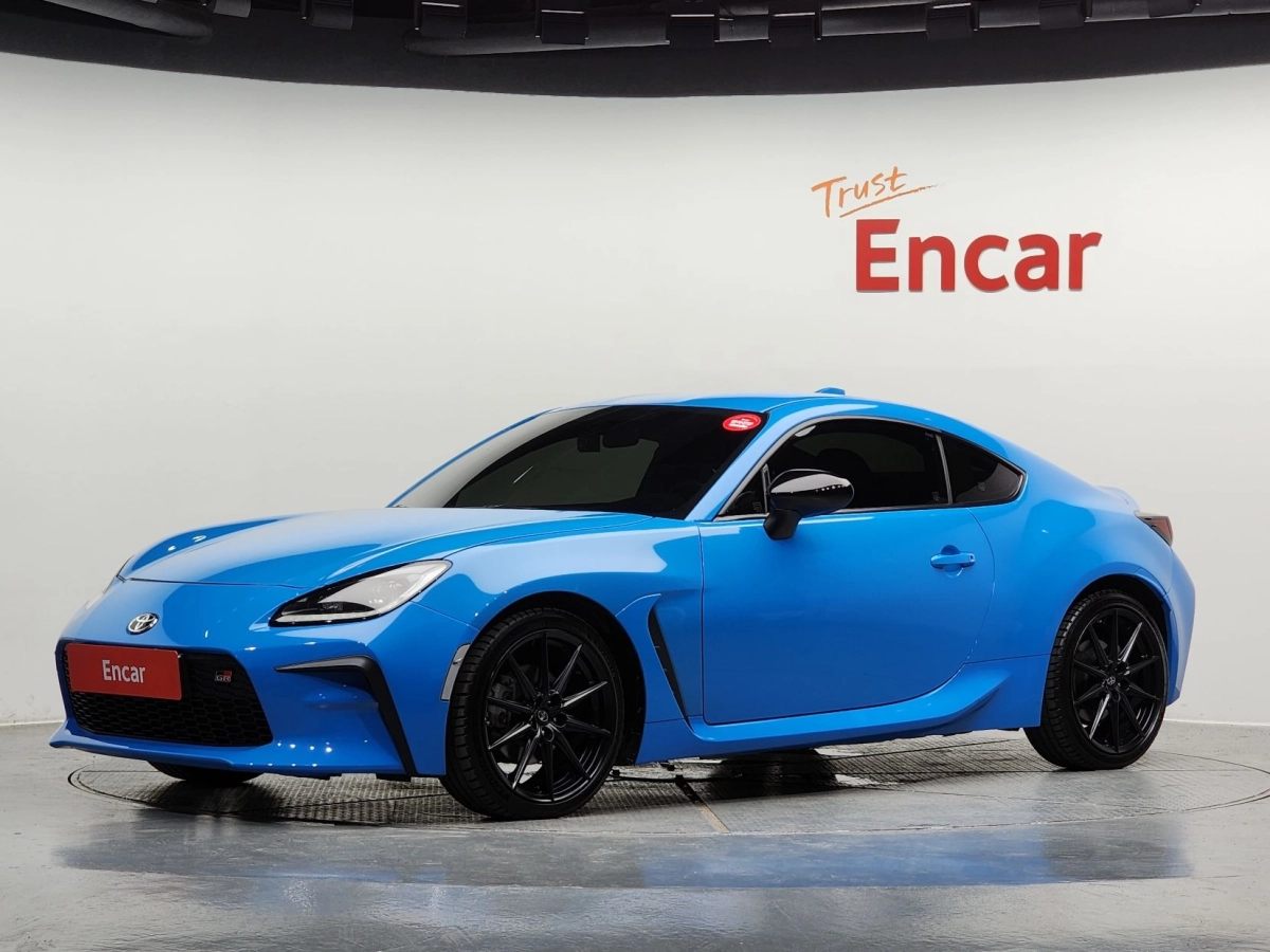 TOYOTA 86 GR  2023