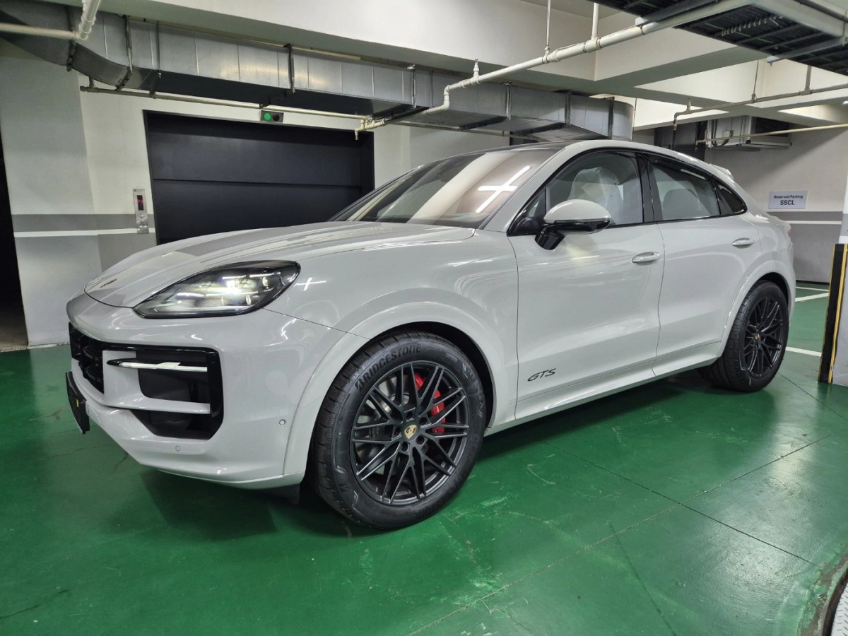 PORSCHE CAYENNE PO536