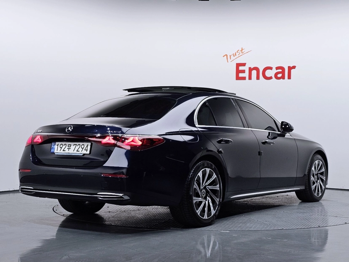 MERCEDES BENZ E-CLASS W214