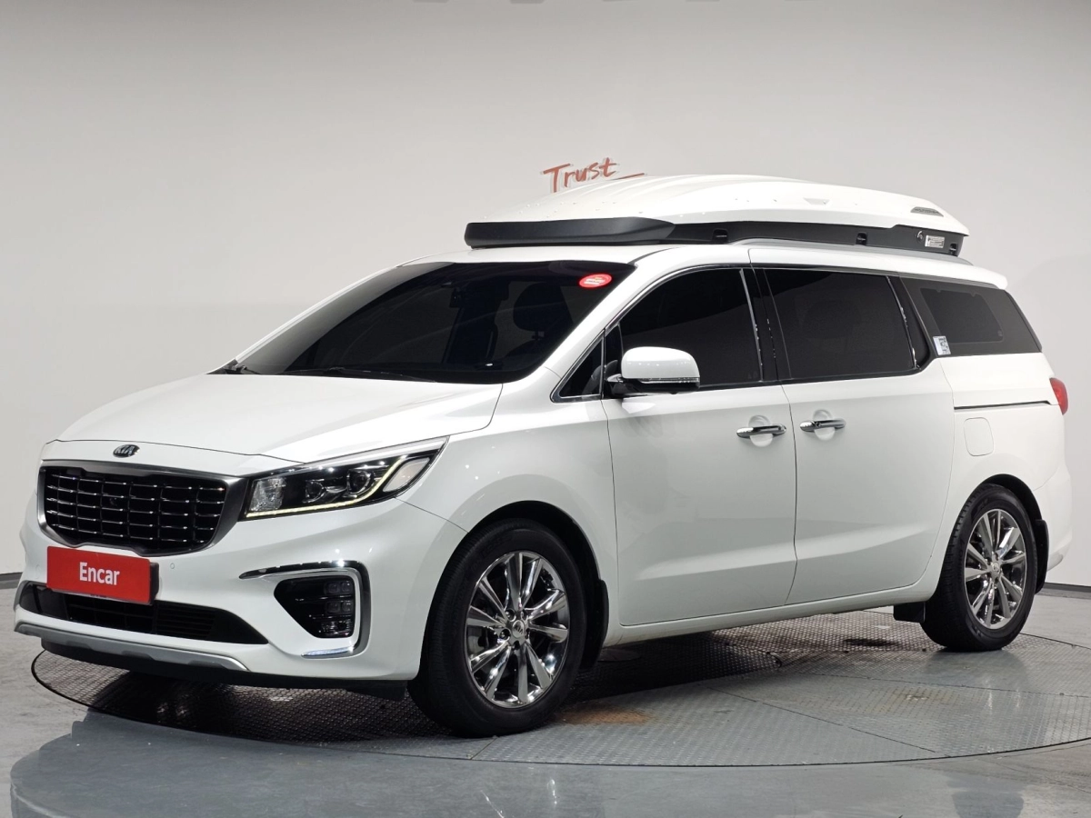 KIA CARNIVAL 2020