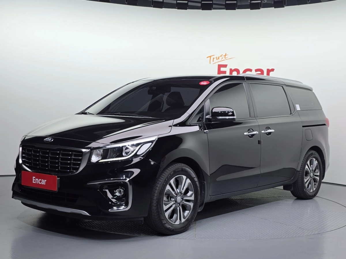 KIA CARNIVAL  2019