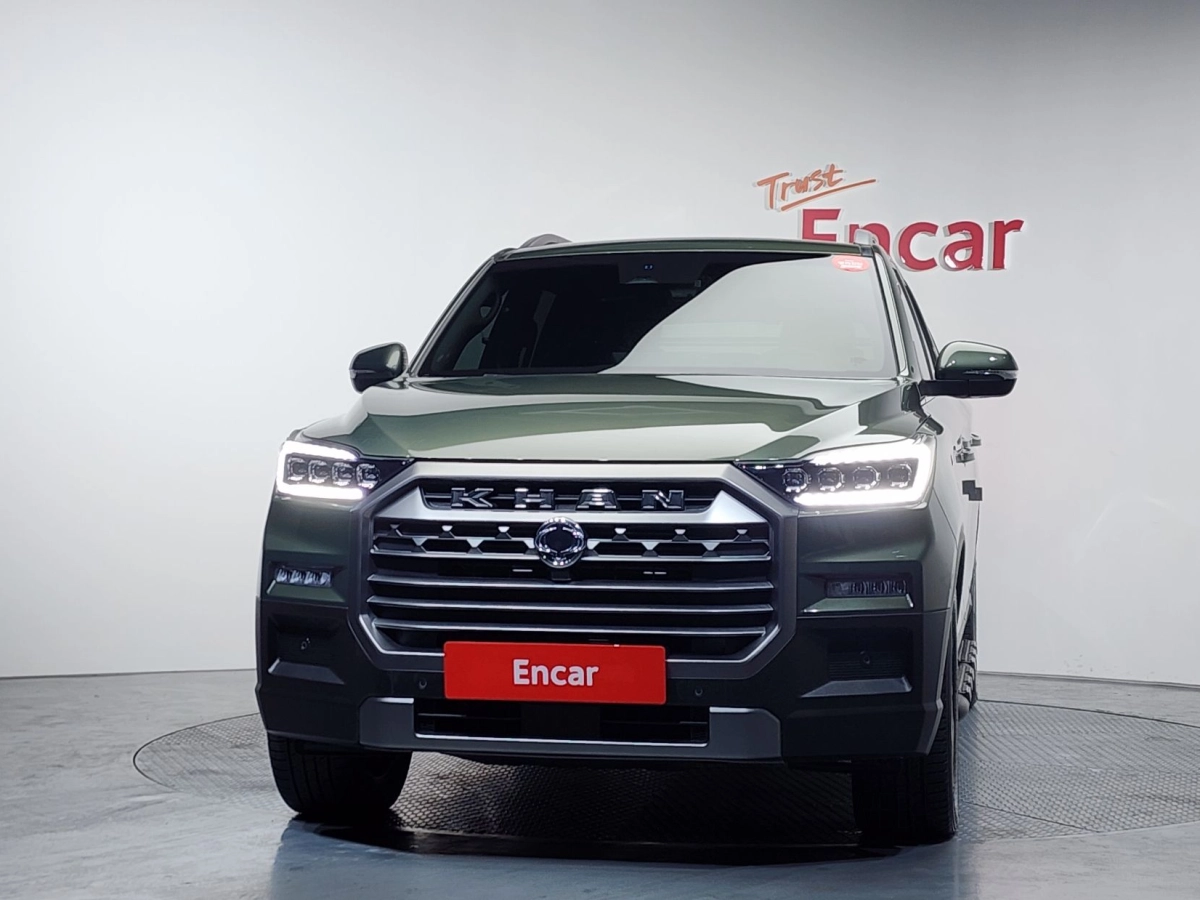 SSANGYONG REXTON SPORTS CAR