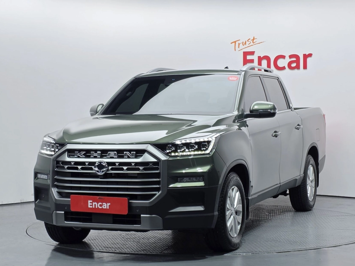 SSANGYONG REXTON SPORTS CAR