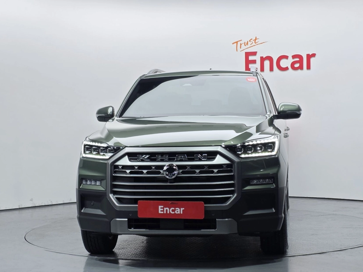 SSANGYONG REXTON SPORTS CAR