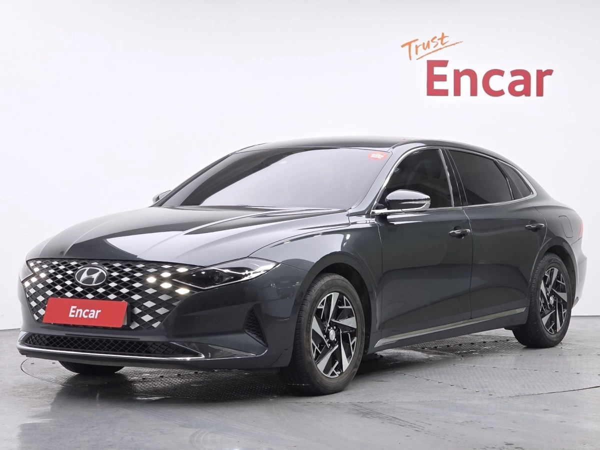 HYUNDAI GRANDEUR IG HYBRID 2022