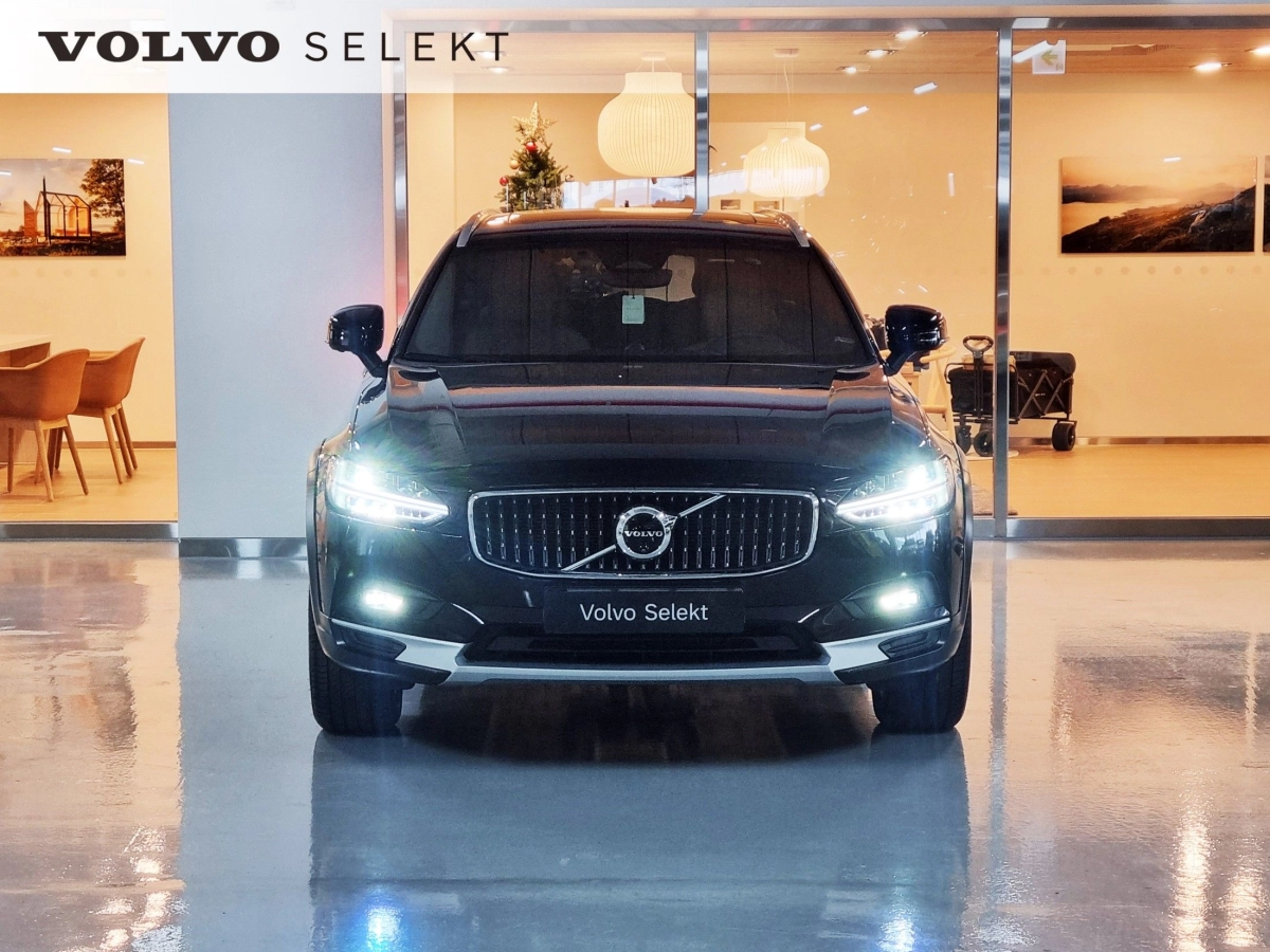VOLVO V90 CROSS COUNTRY