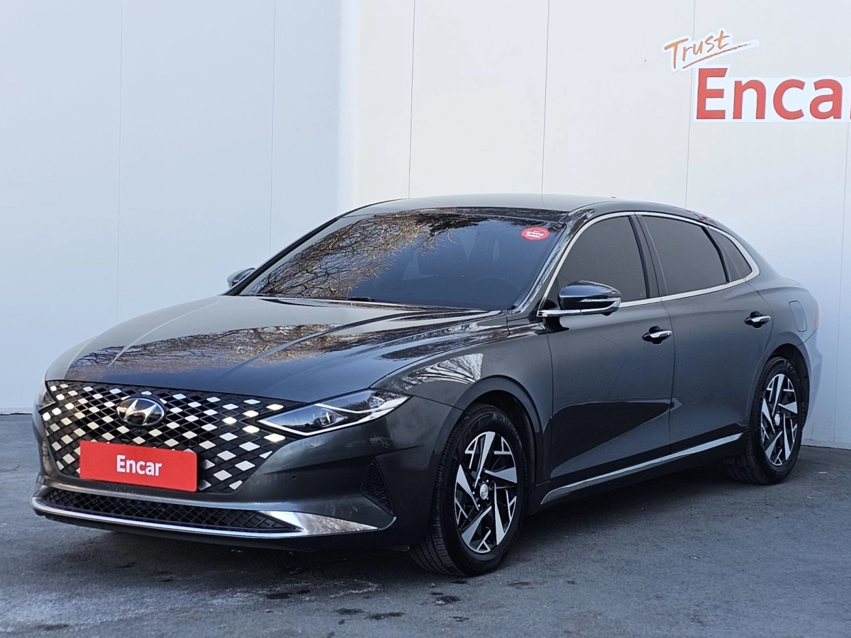 HYUNDAI GRANDEUR IG HYBRID  2022