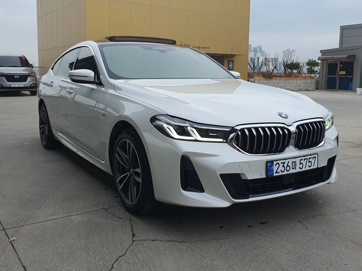 BMW 6-SERIES GT G32  2023