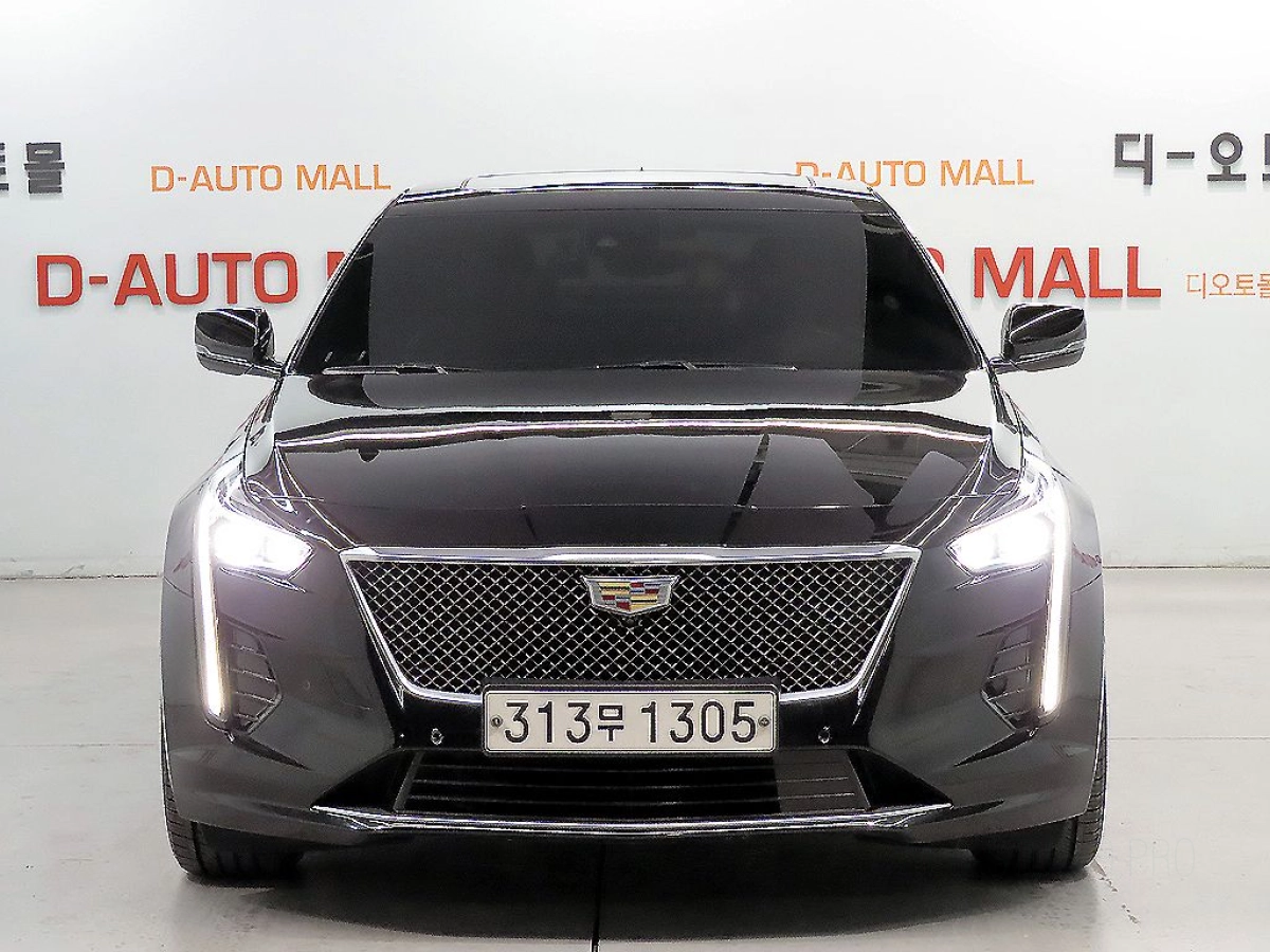 CADILLAC CT6