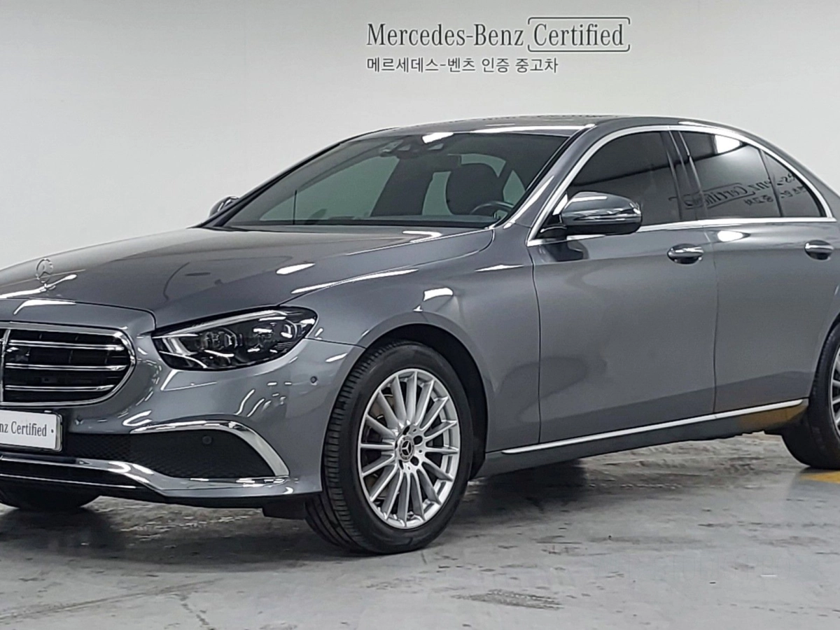 MERCEDES BENZ E-CLASS W213 2020