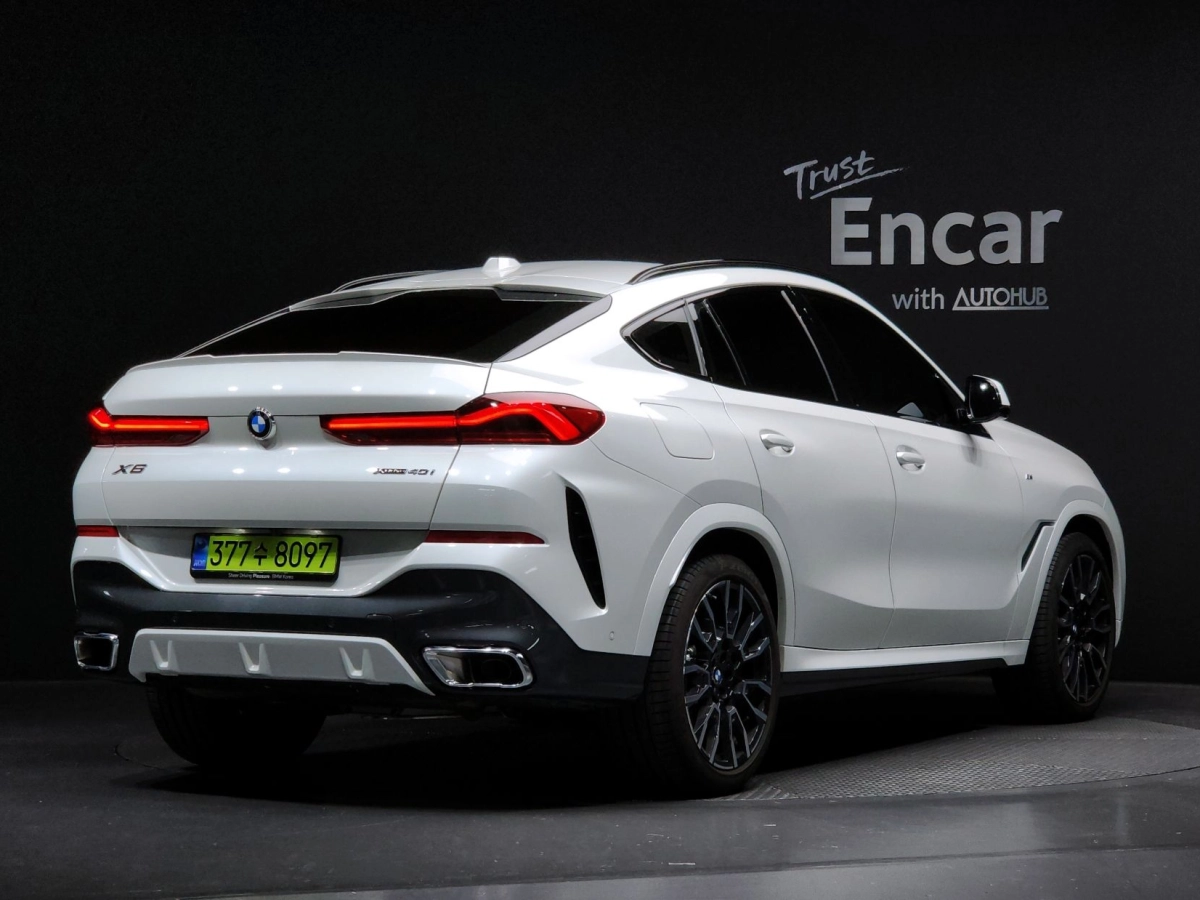 BMW X6 G06