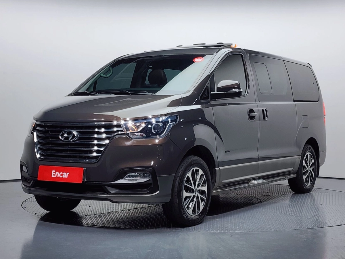 HYUNDAI STAREX GRAND 2019