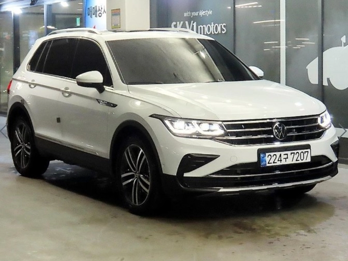 VOLKSWAGEN TIGUAN  2024
