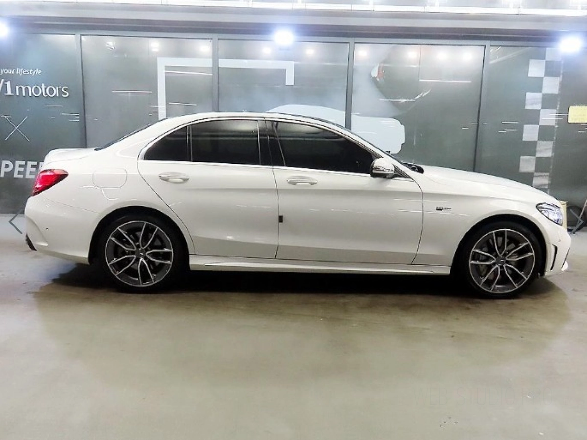 MERCEDES BENZ C-CLASS W205