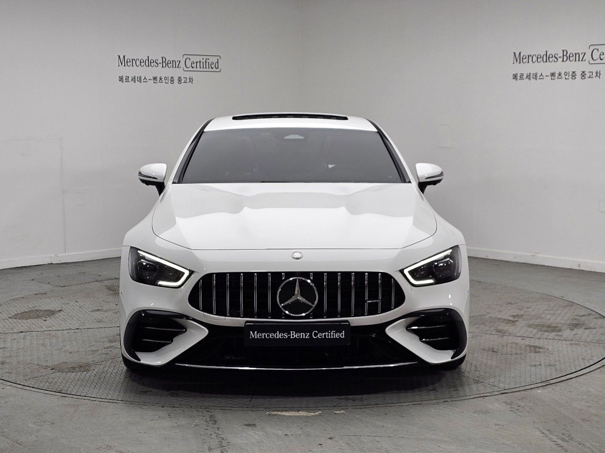 MERCEDES BENZ AMG GT