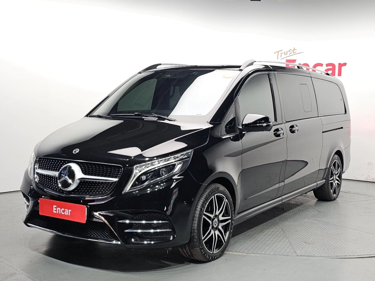 MERCEDES BENZ V-CLASS  2024