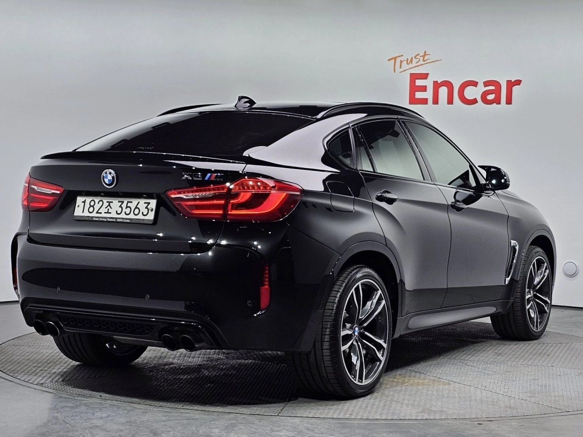 BMW X6M F16