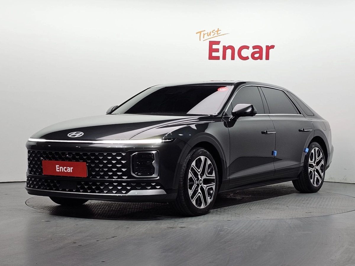 HYUNDAI GRANDEUR GN7  2025