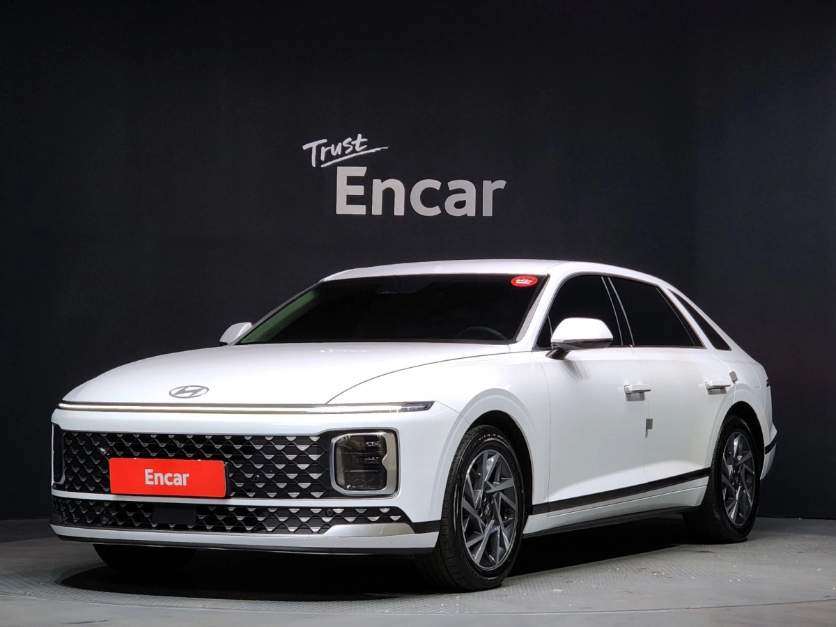 HYUNDAI GRANDEUR GN7  2025