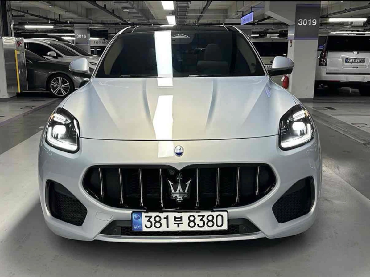 MASERATI GRECALE  2023
