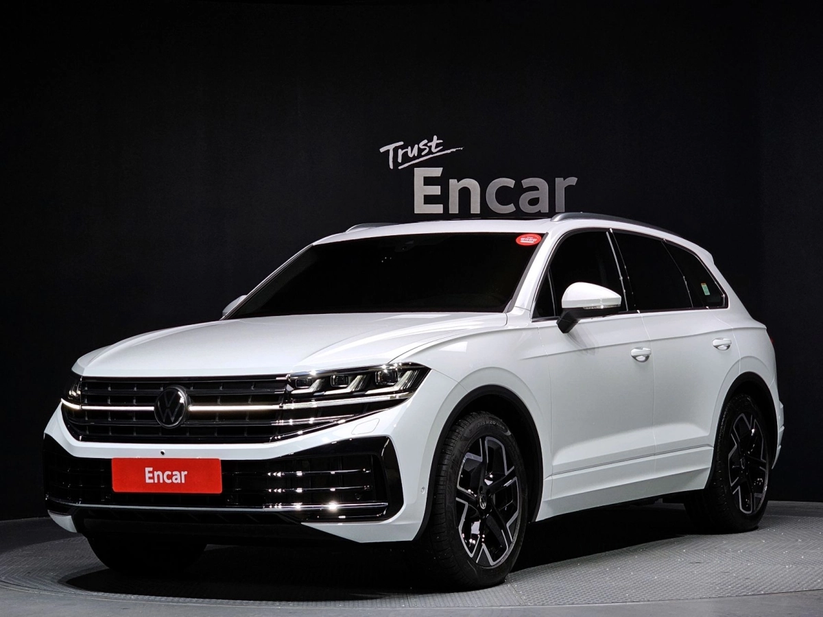 VOLKSWAGEN TOUAREG 2025