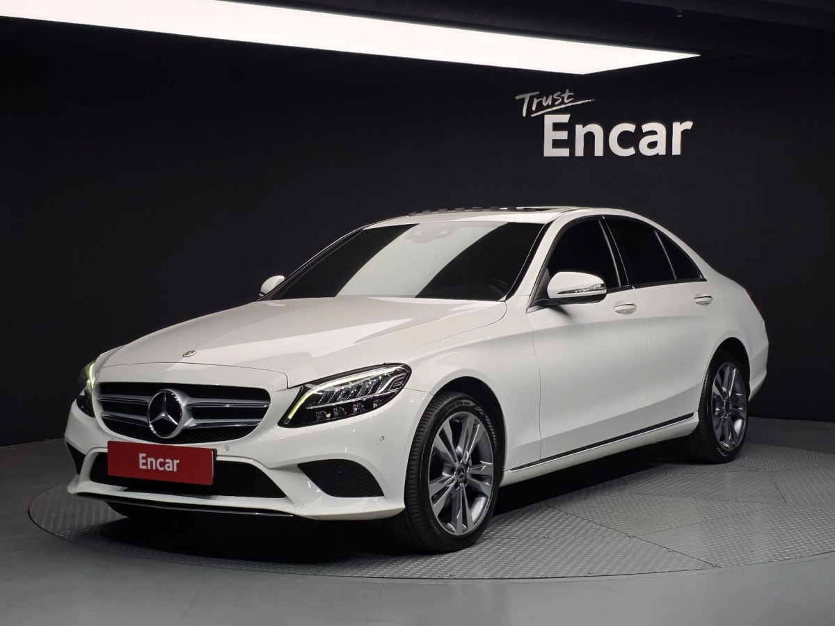 MERCEDES BENZ C-CLASS W205  2020