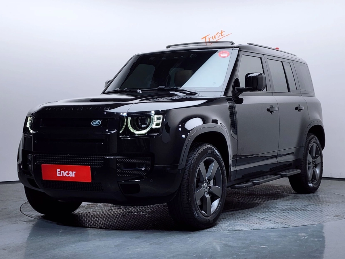 LAND ROVER DEFENDER L663 2024