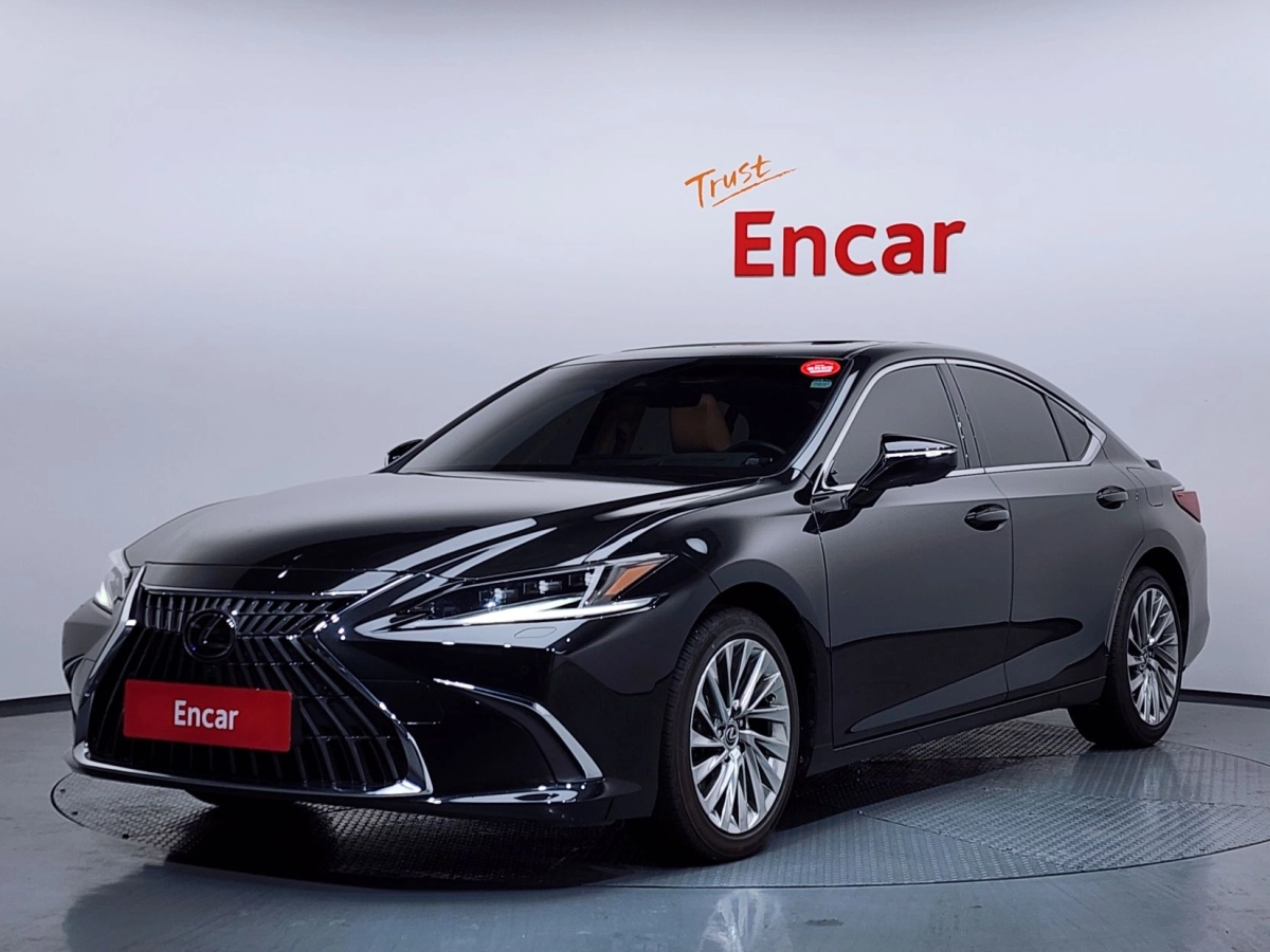 LEXUS ES300H  2023