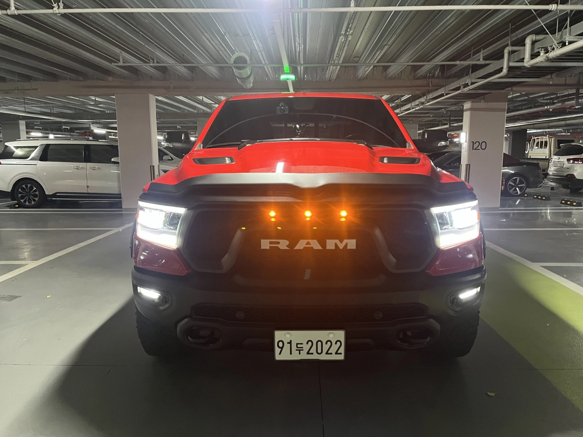 DODGE RAM PICK UP  2019