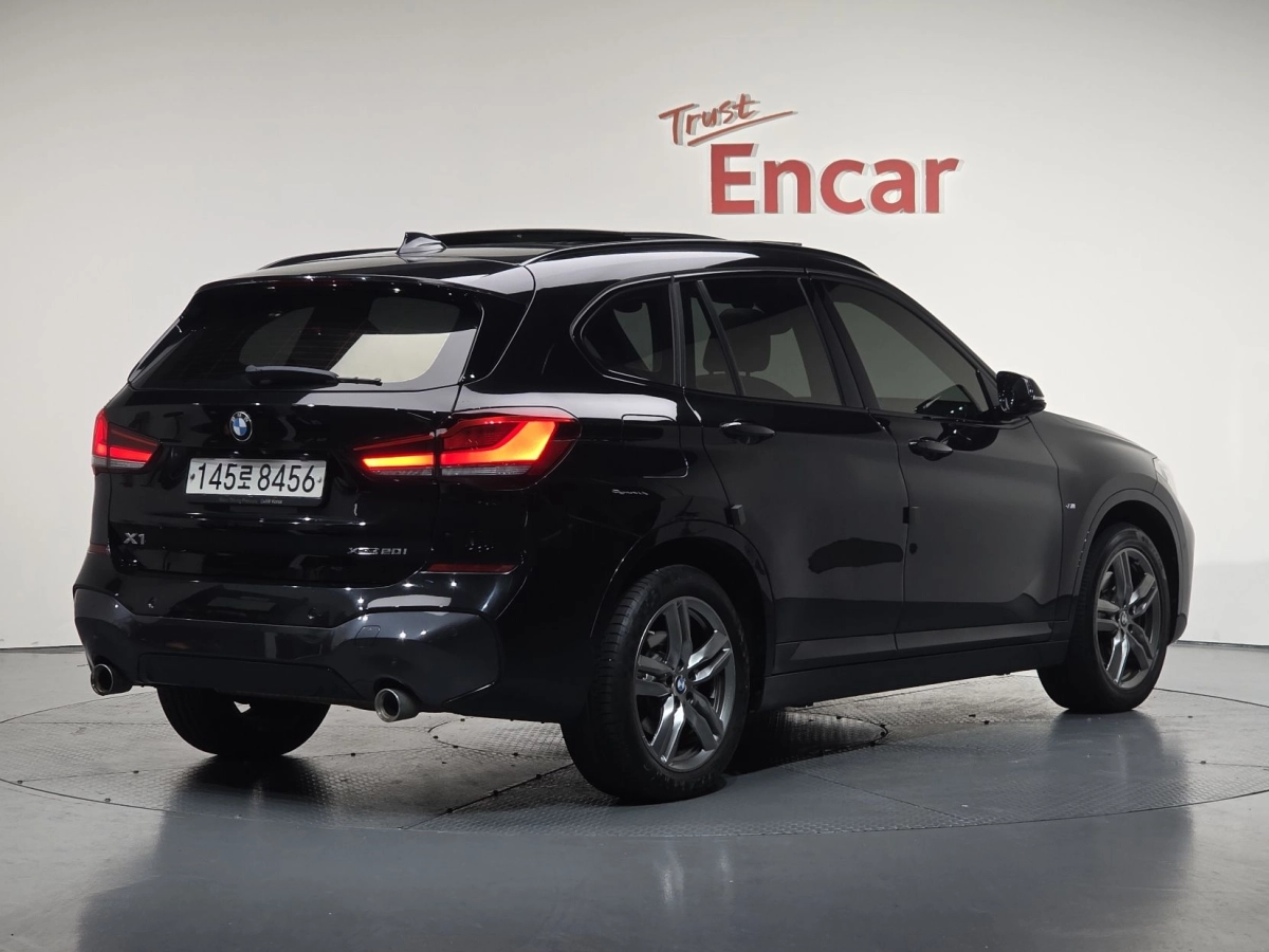BMW X1 F48
