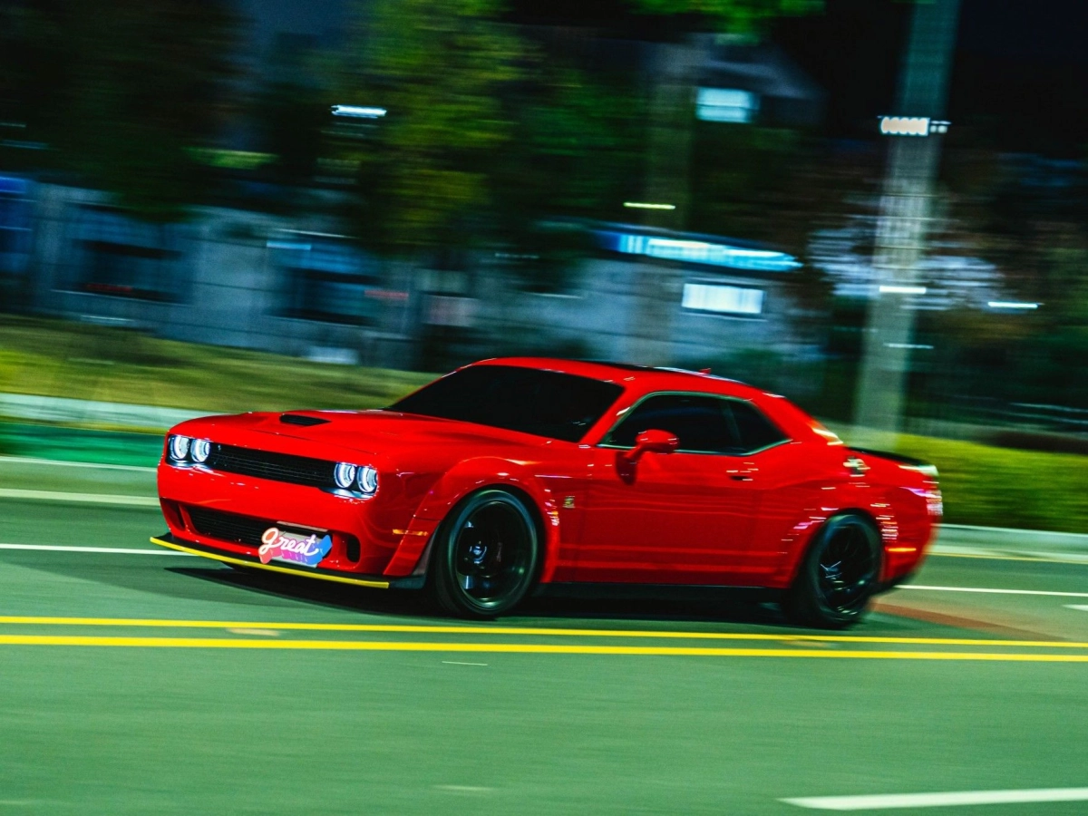 DODGE CHALLENGER  2020