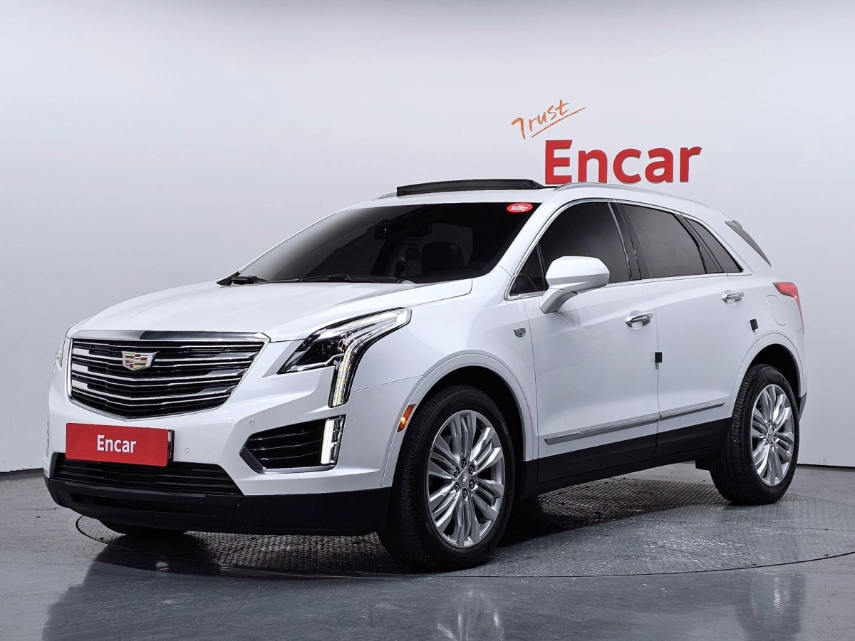 CADILLAC XT5