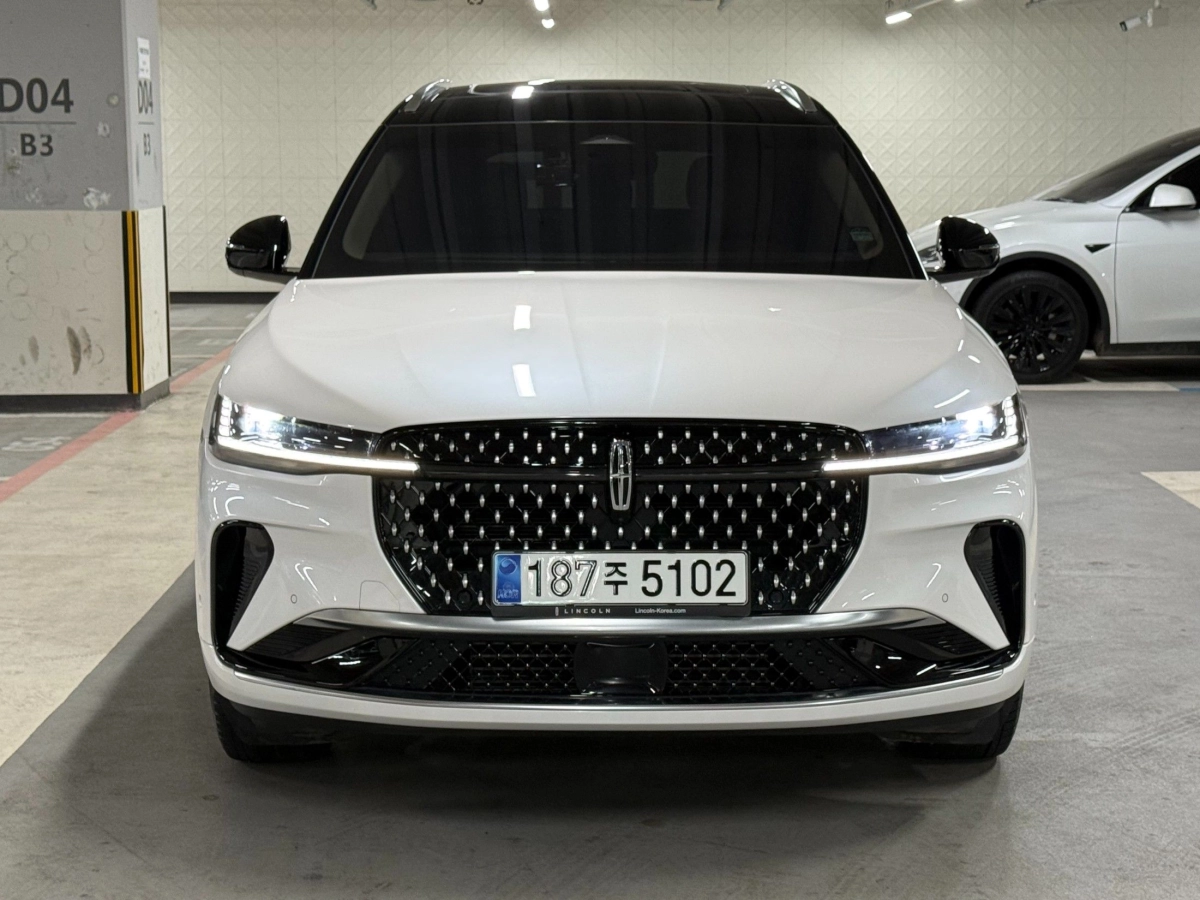 LINCOLN NAUTILUS  2023