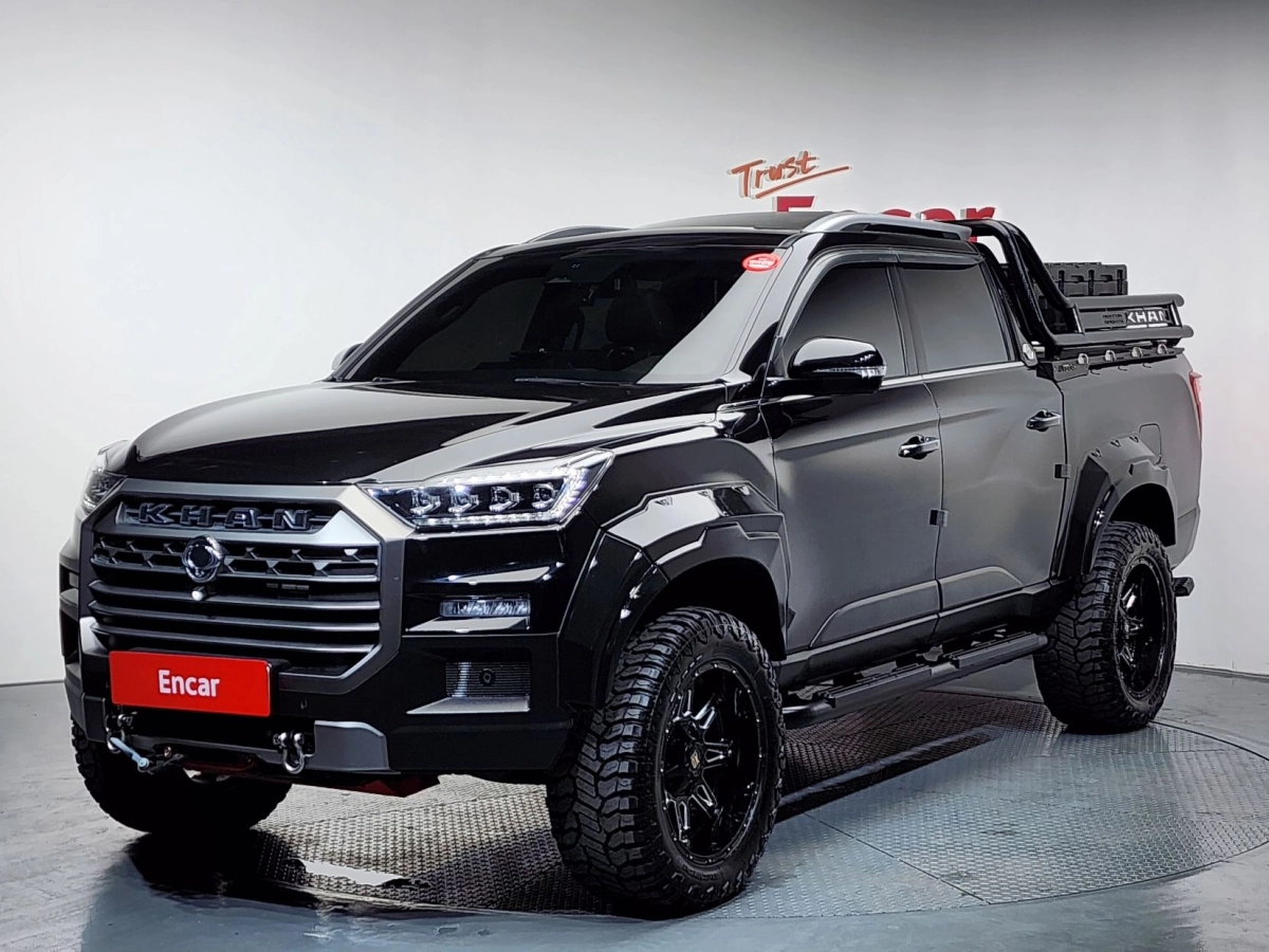 SSANGYONG REXTON SPORTS CAR