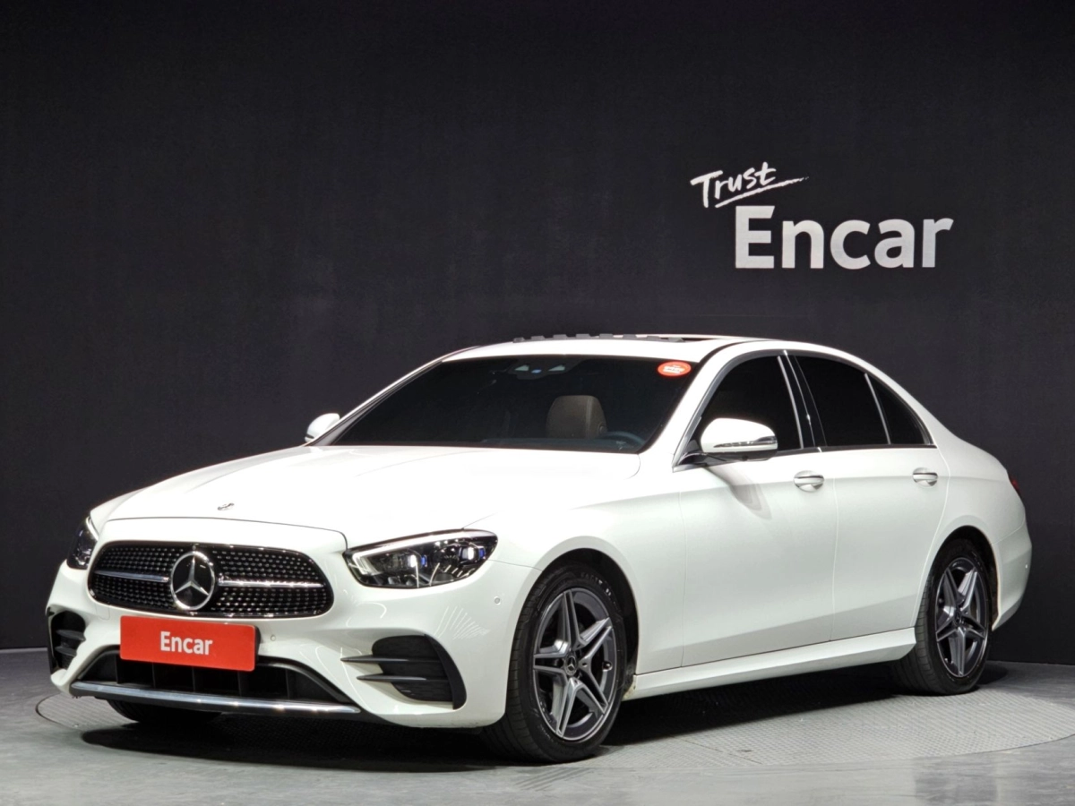 MERCEDES BENZ E-CLASS W213 2023