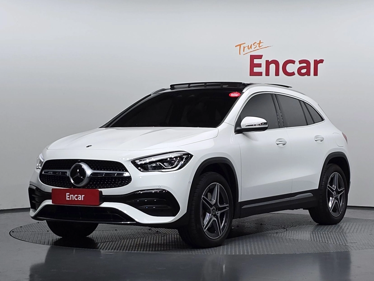 MERCEDES BENZ GLA-CLASS H247  2022